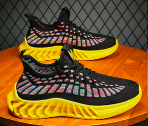 Giày Đen Đế Vàng - Đôi